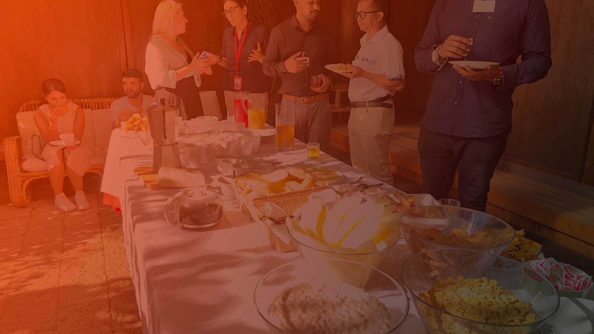 VENTURE BREAKFAST SLIDER 01